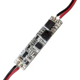 wlacznik-led-bezdotykowy-do-profilu-aluminiowego-czujnik-ruchu-pir-8cm-sky