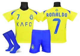 ronaldo-stroj-koszulka-spodenki-getry-rozm-128