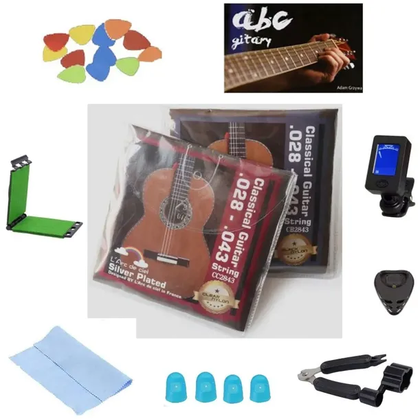 24 x AKCESORIA DO GITARA: KLASYCZNA / 2 x STRUNY, STROIK, KOSTKI / SET6