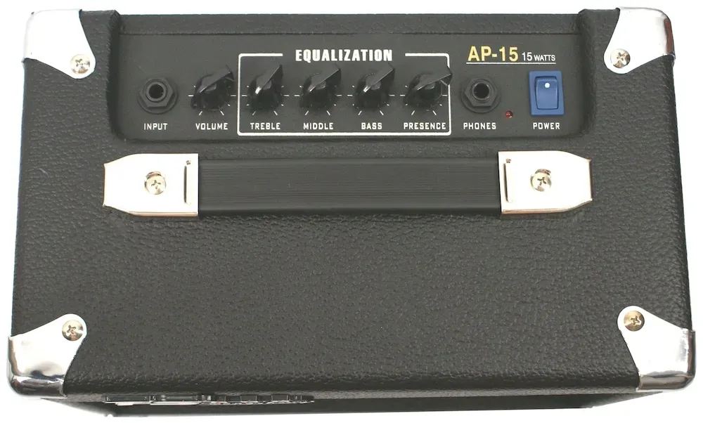 wzmacniacz-piec-gitara-basowa-bas-15w-x-2-glosniki-stan-nowy