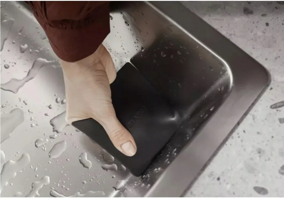 silikonowa-sciagaczka-do-wody-blanco-stan-nowy