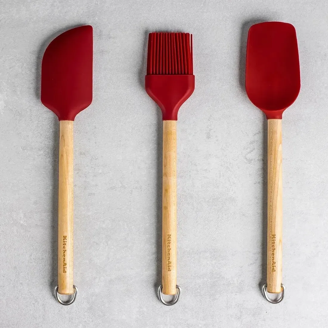 kitchenaid-pedzelek-silikonowy-22cm-coreline-birch