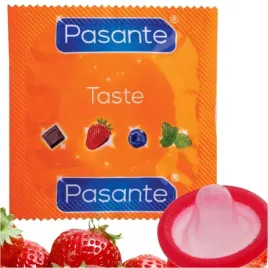 prezerwatywy-pasante-strawberry-slodki-smak-i-zapach-truskawki-1-szt