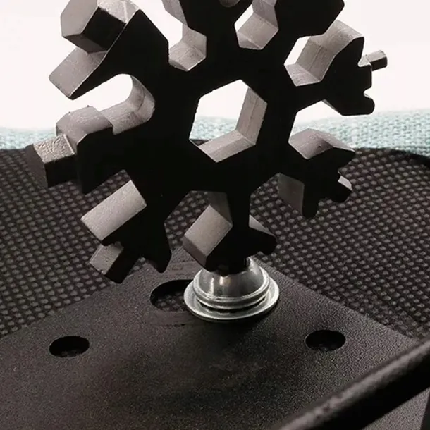 multitool-klucz-sniezka-multifunkcyjny-snowflake-multitool-18-w-1-stan-opakowania-oryginalne