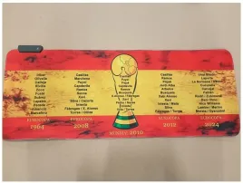 mata-pod-klawiature-i-myszke-z-podswietleniem-rgb-led-antyposlizgowa