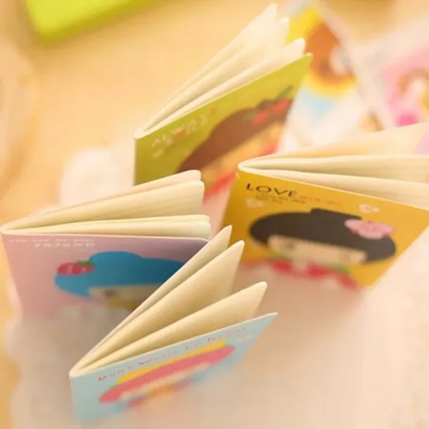 maly-notes-kieszonkowy-do-torebki-notesik-podrozny-marka-stokrotka