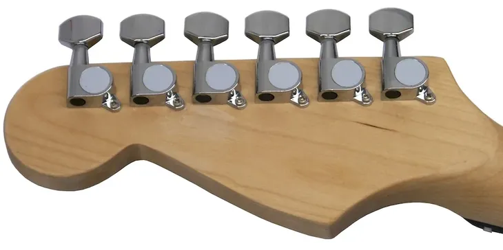 gitara-elektryczna-typu-stratocaster-dodatki-kolor-wielokolorowy
