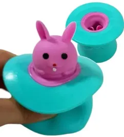squishy-gniotek-krolik-do-zgniatania-zajaczek-krolik-z-kapelusza