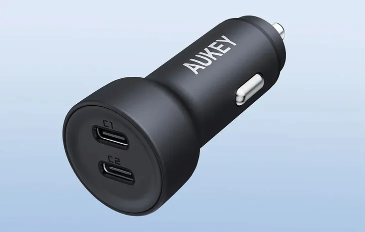 ladowarka-samochodowa-usb-typ-c-aukey-2000-ma-liczba-urzadzen-ladowanych-jednoczesnie-2