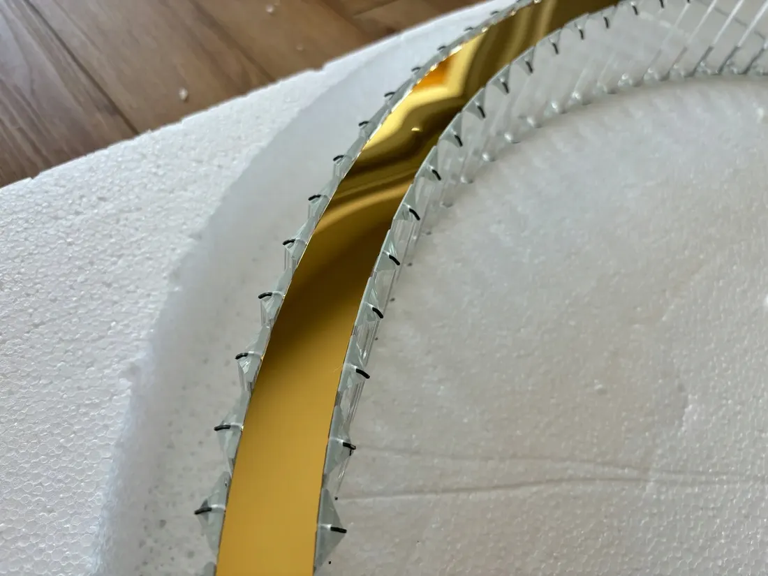 lampa-wiszaca-ringi-krysztalowa-zlota-100cm-60w-pilot-darmat-light