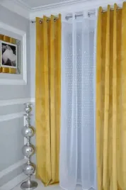 zaslona-welurowa-gladka-140x250-cm-na-przelotkach-artderia-musztarda