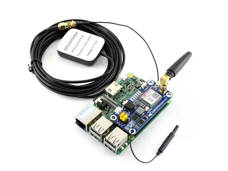 hat-z-sim868-gsm-gps-gprs-gnss-bluetooth-dla-raspberry-pi-producent-waveshare