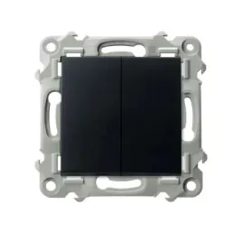 lacznik-podwojny-swiecznikowy-czarny-metalik-ospel-szafir