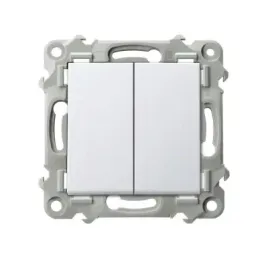 lacznik-podwojny-swiecznikowy-bialy-ospel-szafir