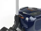 odkurzacz-electrolux-niebieski-klein-bohater-inny