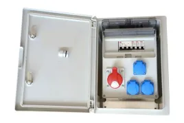 rozdzielnica-skrzynka-elektryczna-ip65-xc532w