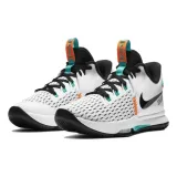 lebron-witness-v-rozmiar-43