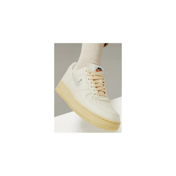 wmns-air-force-marka-nike-kod-producenta-do9456100