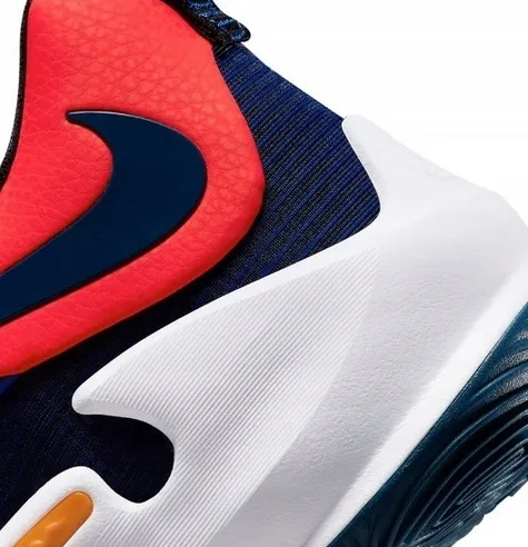 zoom-freak-3-kod-producenta-da0694601-marka-nike