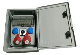 rozdzielnia-skrzynka-elektryczna-ip65-xclw