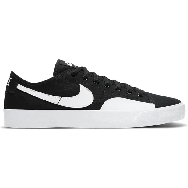 sb-blazer-court