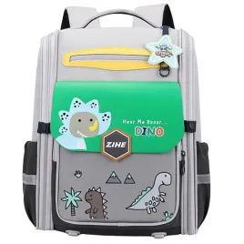 plecak-szkolny-z-dinozaurami-pas-piersiowy-szary-zielony-21l-39cm