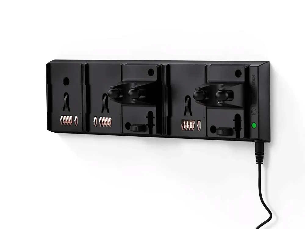 ledlenser-panel-ladujacy