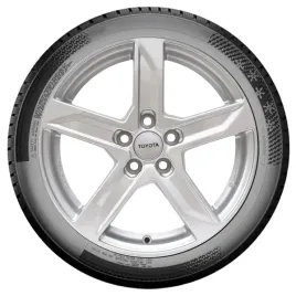 4x-nowe-kola-zimowe-toyota-corolla-auris-avensis-205-55r16-uniroyal