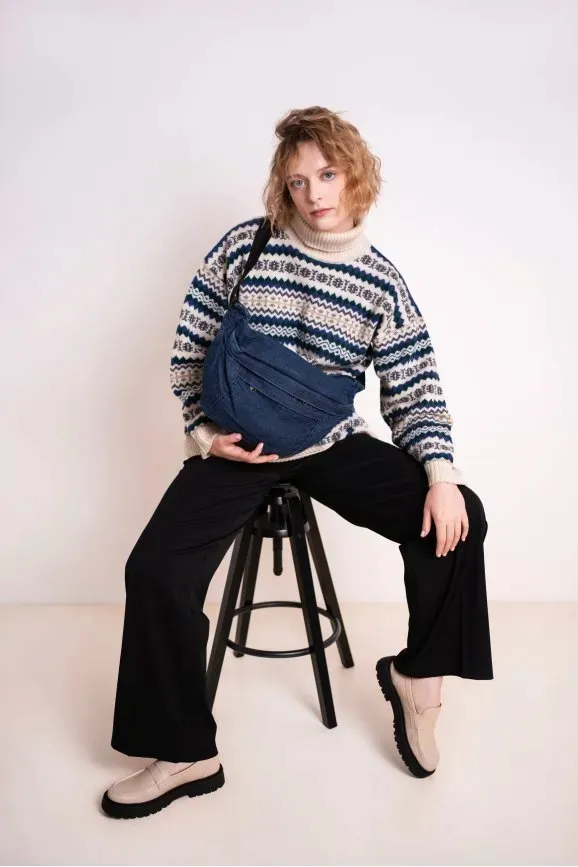 nerka-miley-granatowy