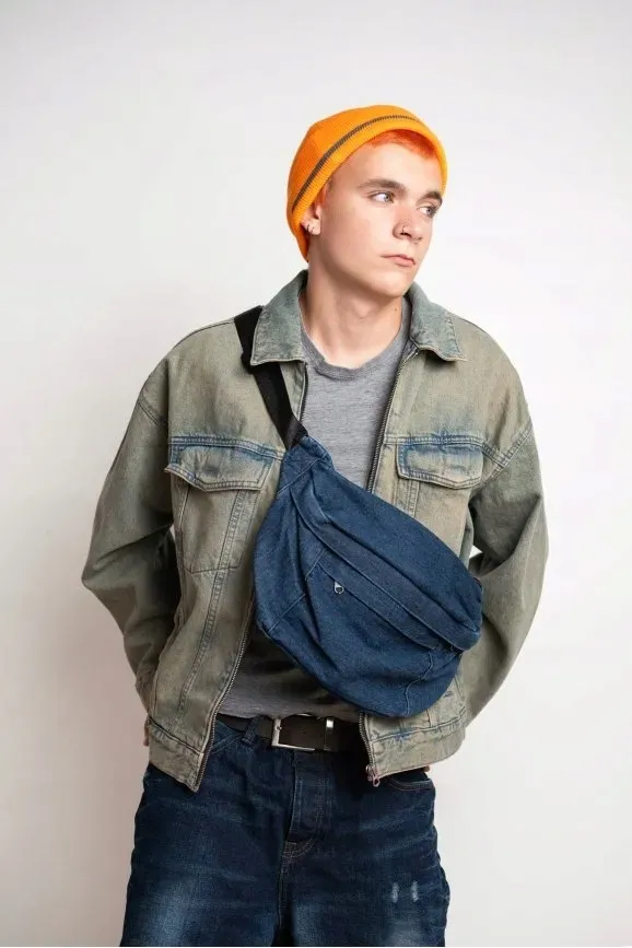 nerka-miley-granatowy-stan-nowy