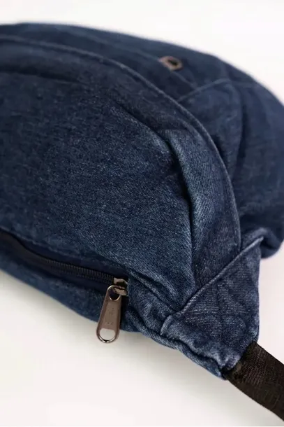 nerka-miley-granatowy-typ-nerka