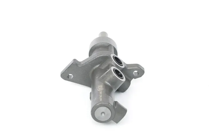 f-026-003-486-pompa-hamulcowa-bosch-producent-czesci-bosch