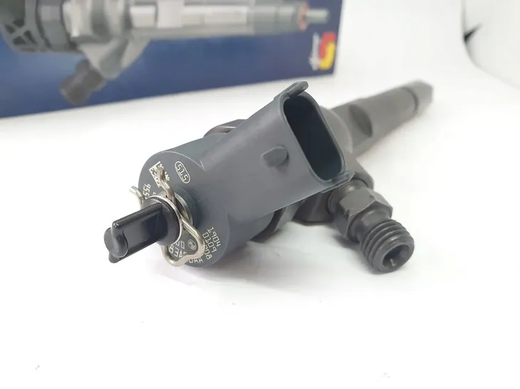 0-986-435-200-wtryskiwacz-bosch-stan-nowy-typ-silnika-diesel