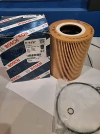 1-457-429-137-filtr-oleju-bosch