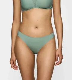 majtki-damskie-bezszwowe-triumph-smart-invisible-string-1