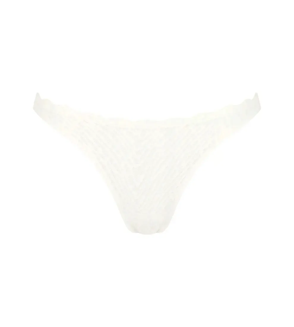 stringi-damskie-bezszwowe-sloggi-zero-feel-bliss-string-xs