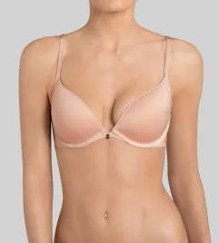 biustonosz-push-up-triumph-body-make-up-essentials-whu-75a