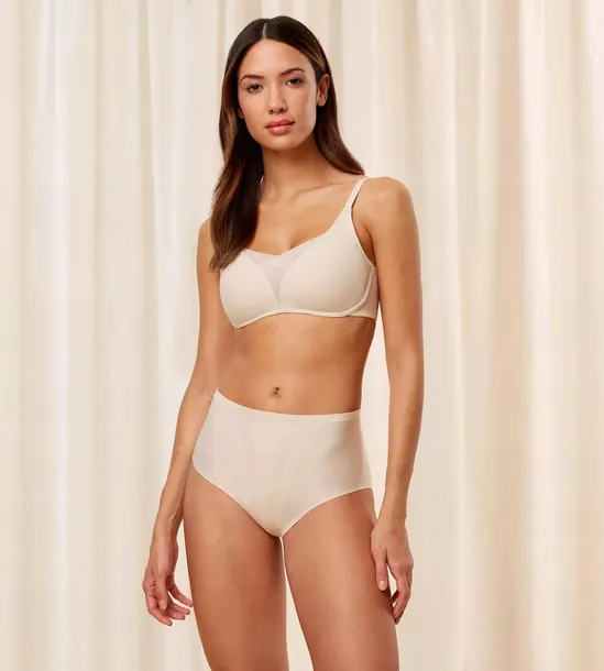majtki-modelujace-triumph-triumph-shape-smart-maxi-xl-material-dominujacy-elastan