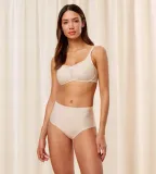 majtki-modelujace-triumph-triumph-shape-smart-maxi-xl-material-dominujacy-elastan