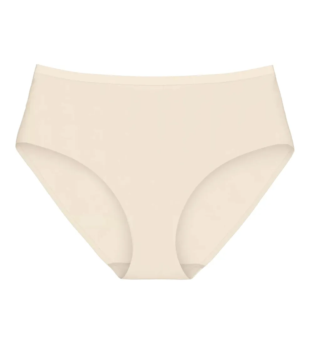 majtki-modelujace-triumph-triumph-shape-smart-maxi-xl