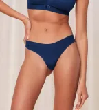 stringi-damskie-triumph-aura-spotlight-t-high-leg-string-44