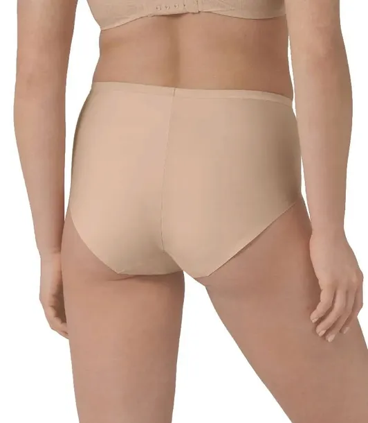 majtki-modelujace-triumph-triumph-shape-smart-maxi-xl-material-dominujacy-elastan