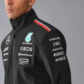 kurtka-meska-softshell-czarna-team-mercedes-amg-f1-roz-xl