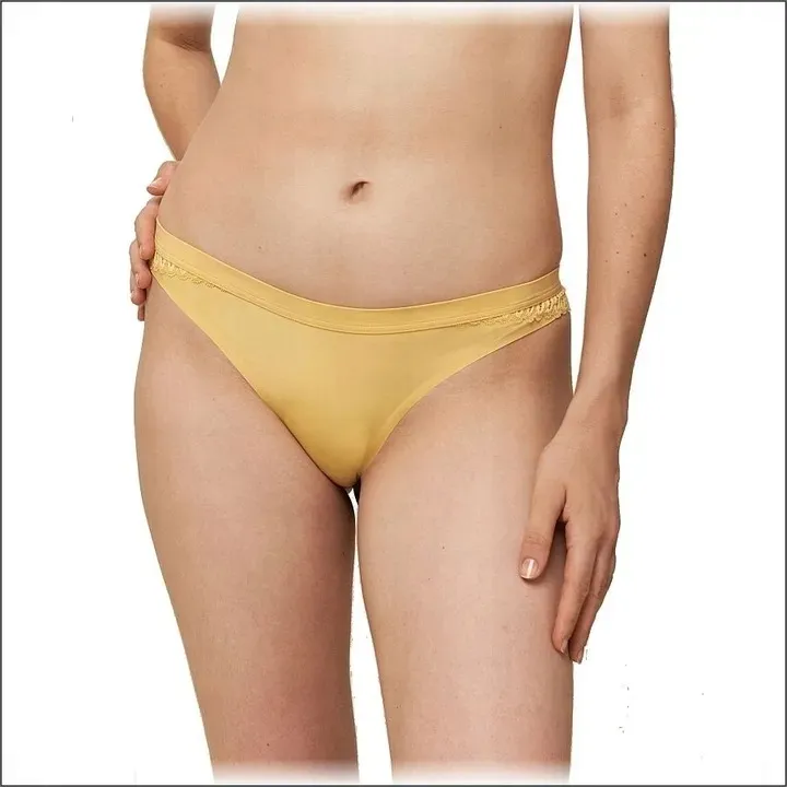 triumph-majtki-figi-aura-spotlight-high-leg-string-46