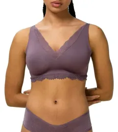 biustonosz-triumph-velveteen-sensation-minimizer-n01-sexi-70c