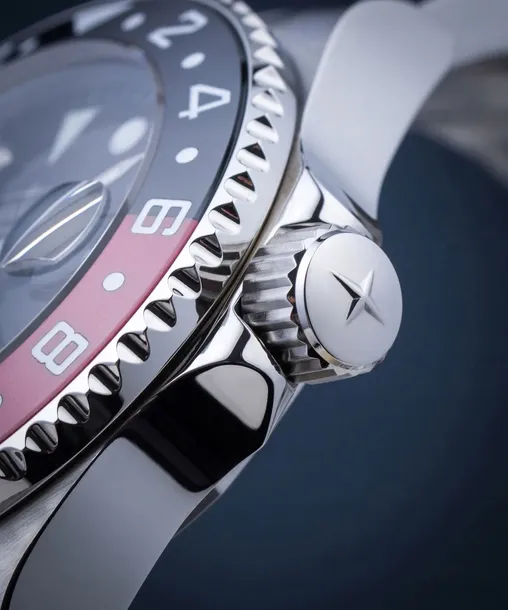zegarek-meski-davosa-ternos-professional-gmt-automatic-ksztalt-koperty-okragla