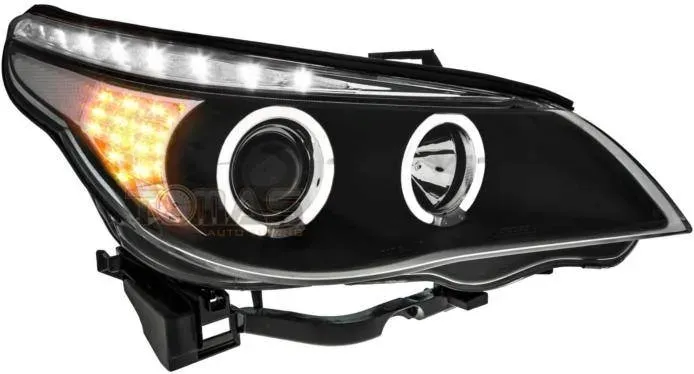 reflektory-lampy-przednie-bmw-e60-e61-black-ringi-rodzaj-swiatel-mijania-tradycyjne-halogenowe