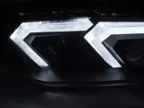 lampy-przednie-do-bmw-e92-e93-lci-10-13-jakosc-czesci-zgodnie-z-gvo-p-zamiennik-o-jakosci-porownywalnej-do-oryginalu