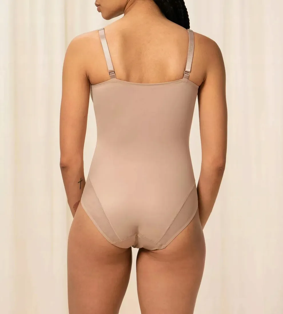 biustonosz-triumph-miekki-minimizer-true-shape-sensation-bswp-75c