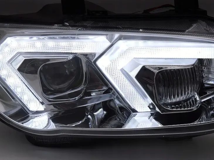 lampy-przednie-do-bmw-e92-e93-lci-10-13-jakosc-czesci-zgodnie-z-gvo-p-zamiennik-o-jakosci-porownywalnej-do-oryginalu